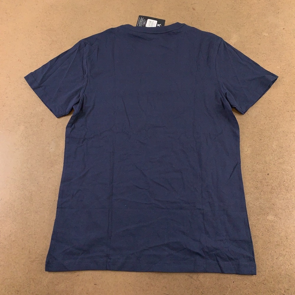 Hurley Men's Medium Navy Favorite Fruit Pineapple Graphic Short Sleeve Tee NWT - Picture 3 of 9
